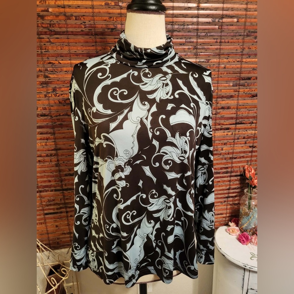 Elegant Black and Light Blue Women's Top